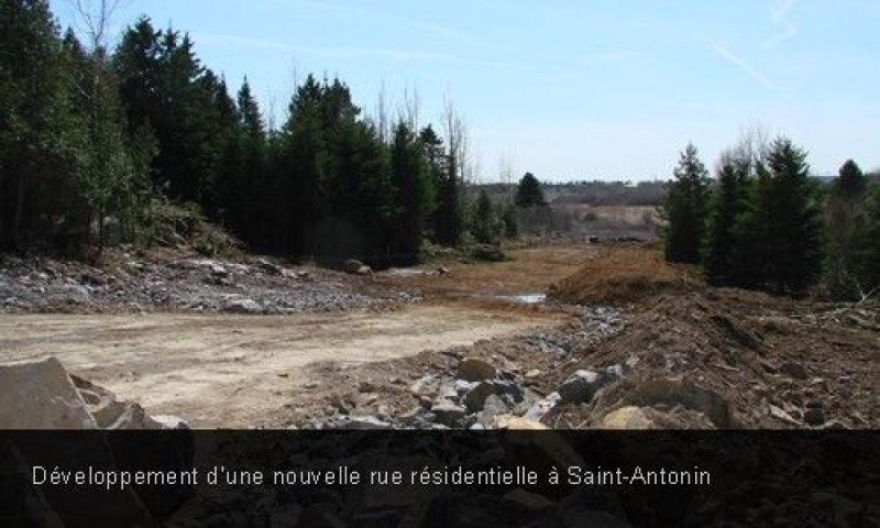 Développement d'une nouvelle rue résidentielle à Saint-Antonin